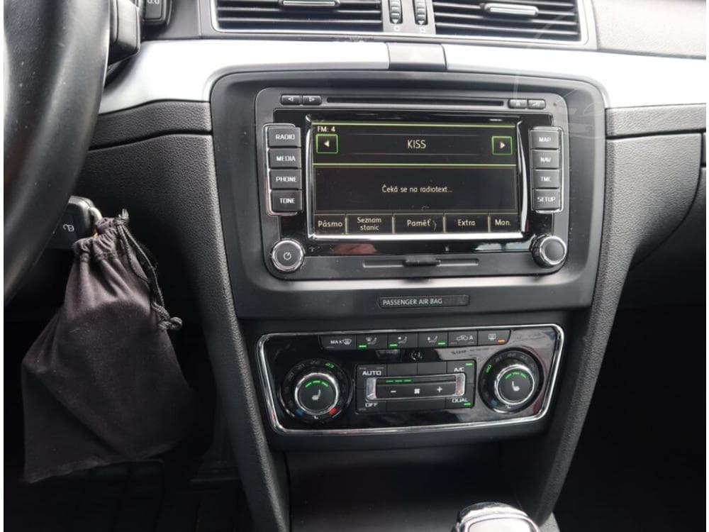 2014 Škoda SUPERB - 45