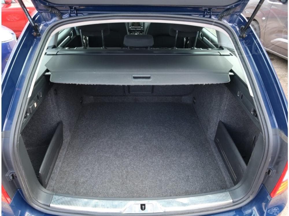 2014 Škoda SUPERB - 53