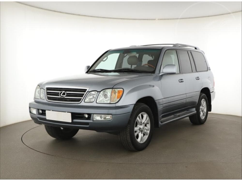2004 Lexus LX - 4