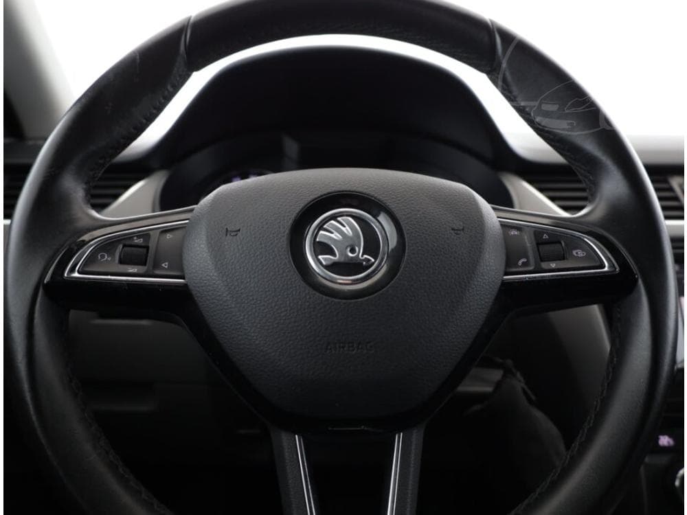 2016 Škoda OCTAVIA - 29