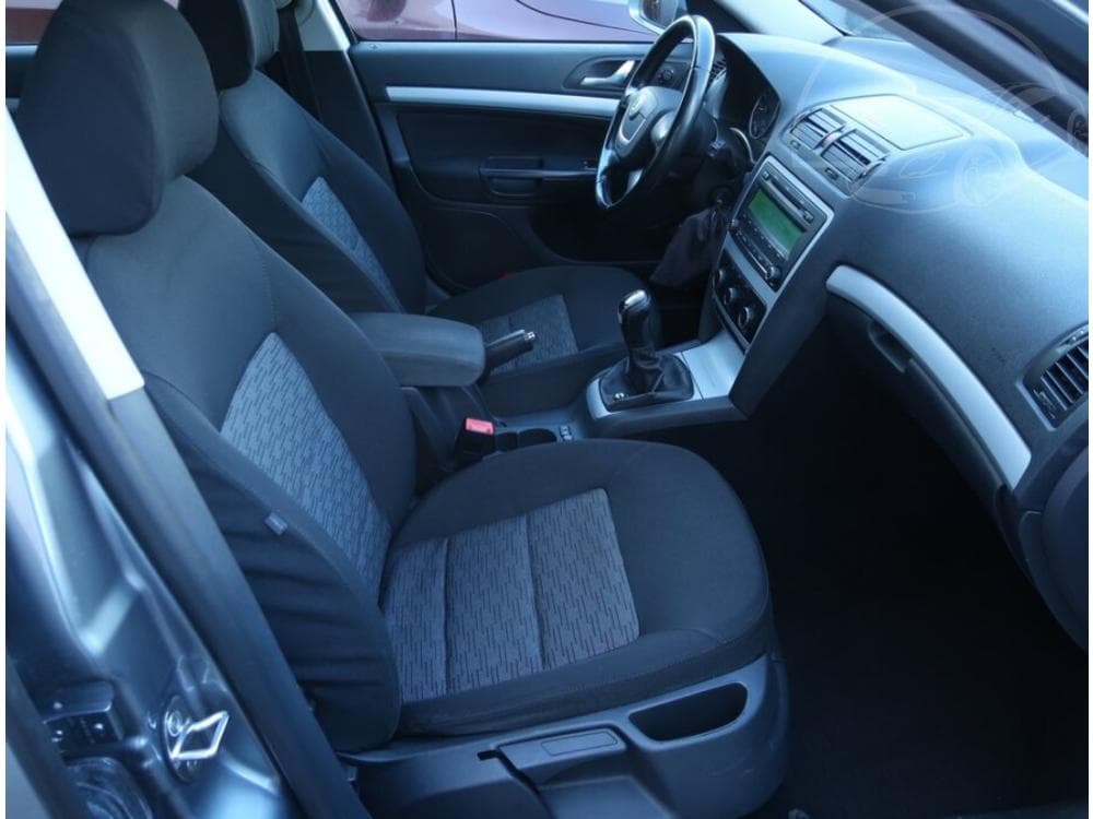 2011 Škoda OCTAVIA - 17