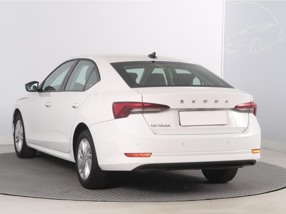 2020 Škoda OCTAVIA - 10
