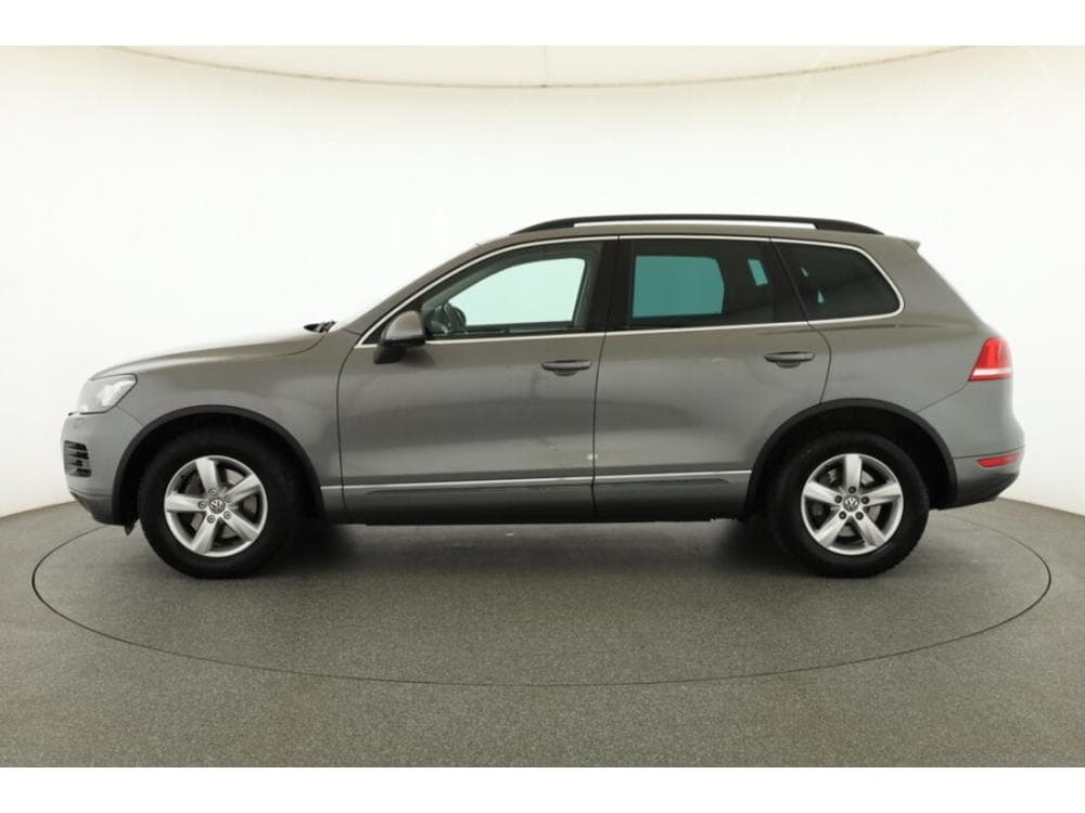 2013 Volkswagen TOUAREG - 3