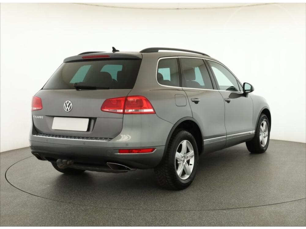 2013 Volkswagen TOUAREG - 5