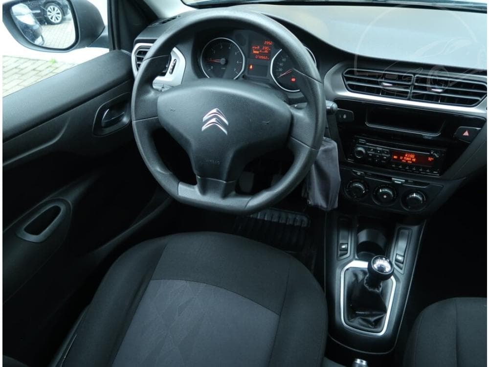 2013 Citroen C-ELYSEE - 25