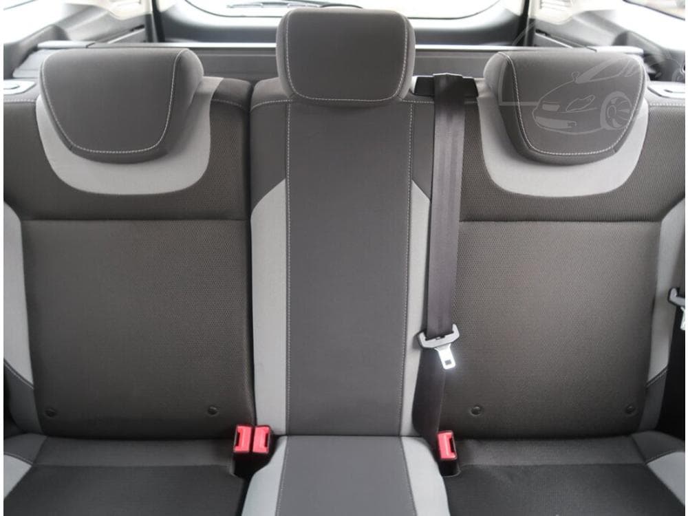 2012 Ford FOCUS - 37