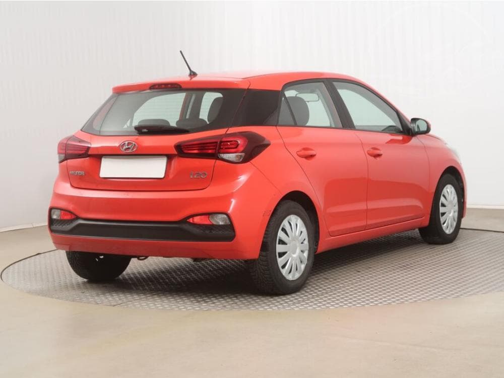 2020 Hyundai i20 - 17