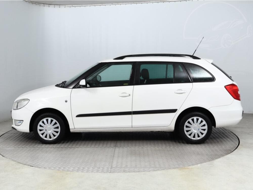 2010 Škoda FABIA - 3