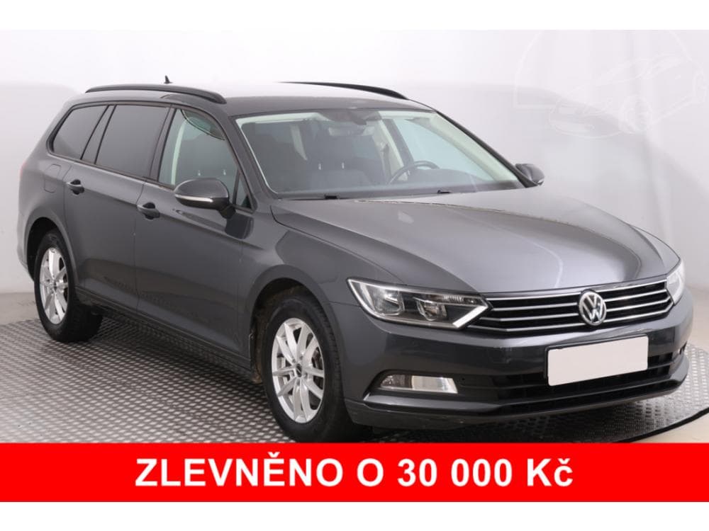 2018 Volkswagen PASSAT