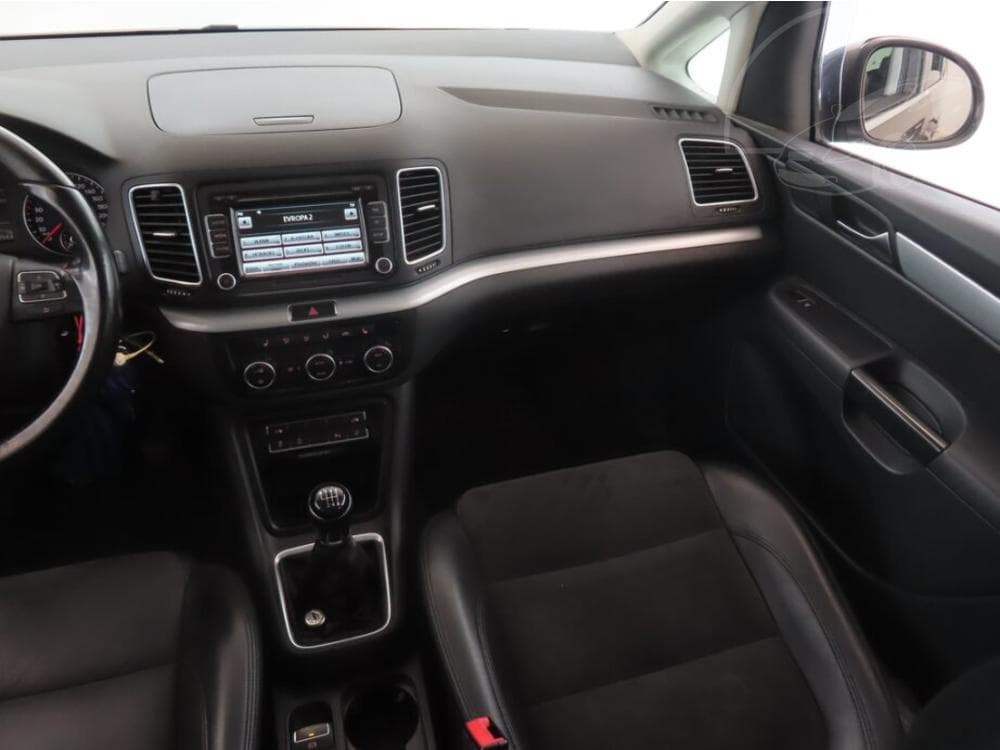 2013 Volkswagen SHARAN - 8
