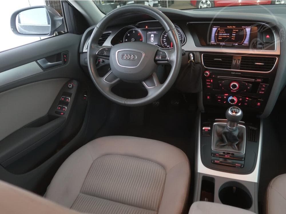2013 Audi A4 - 7
