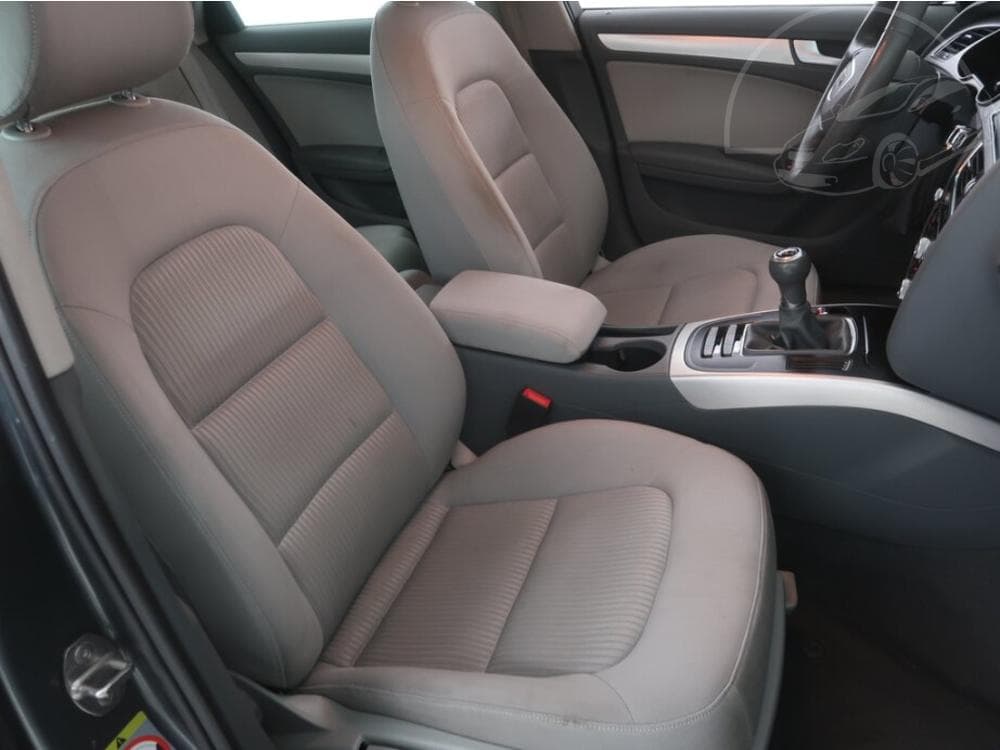 2013 Audi A4 - 9
