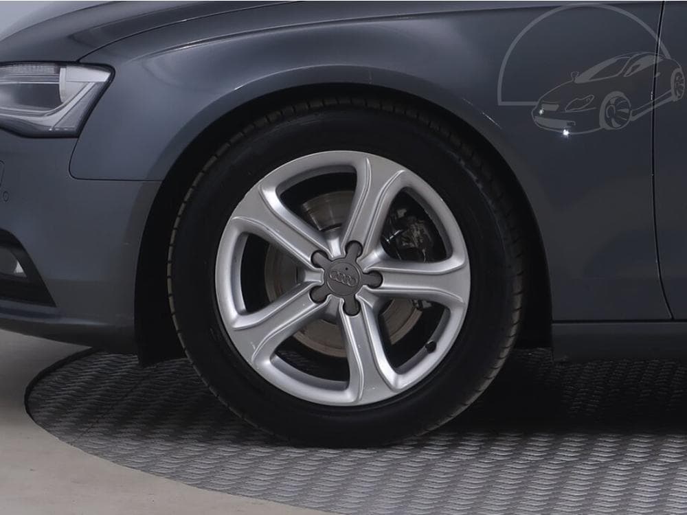 2013 Audi A4 - 14