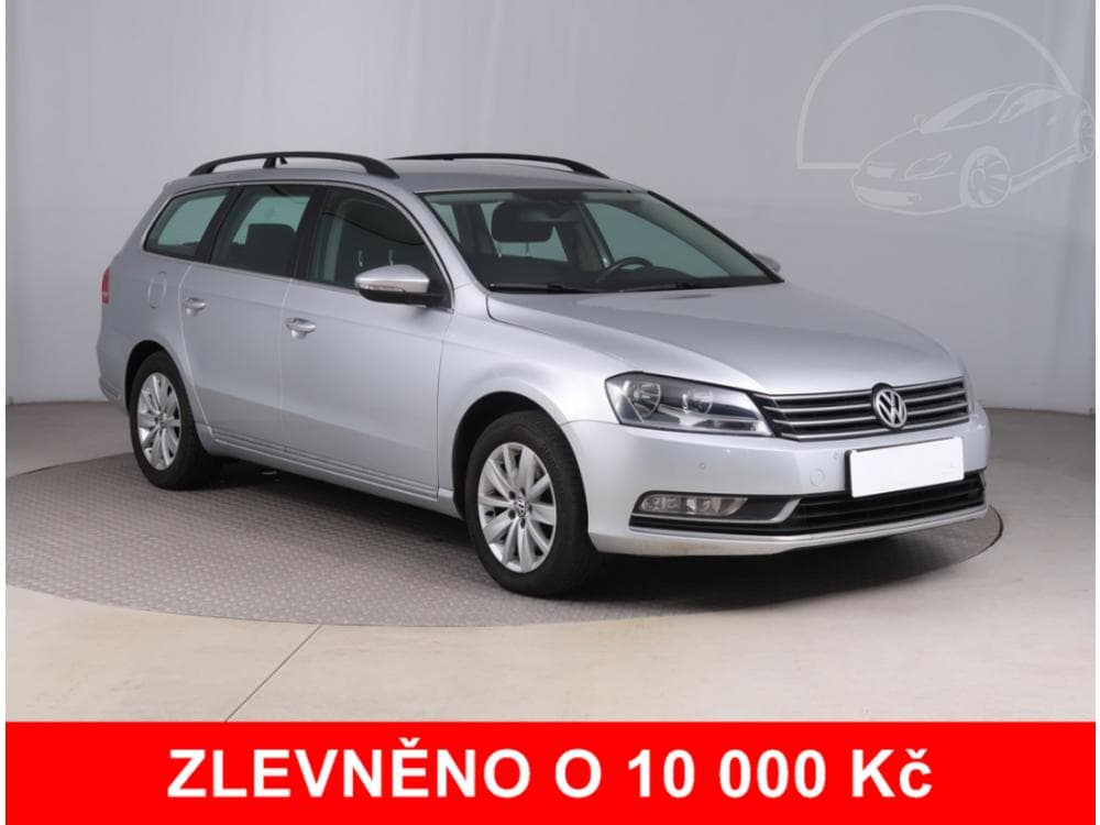 2011 Volkswagen PASSAT
