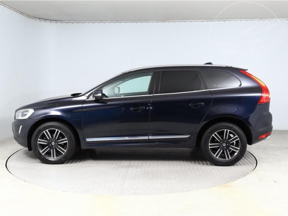 2017 Volvo XC60 - 11