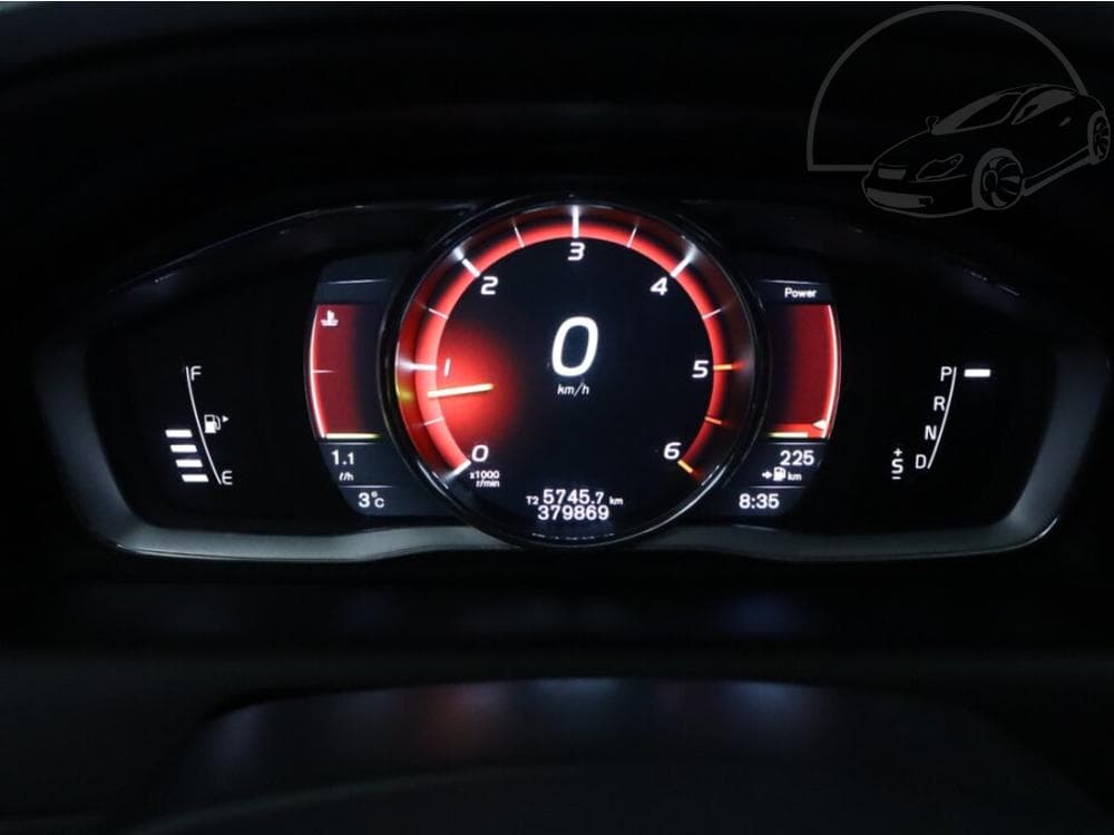 2017 Volvo XC60 - 41