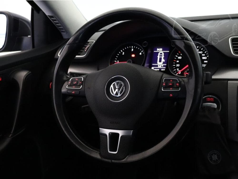 2012 Volkswagen PASSAT - 53
