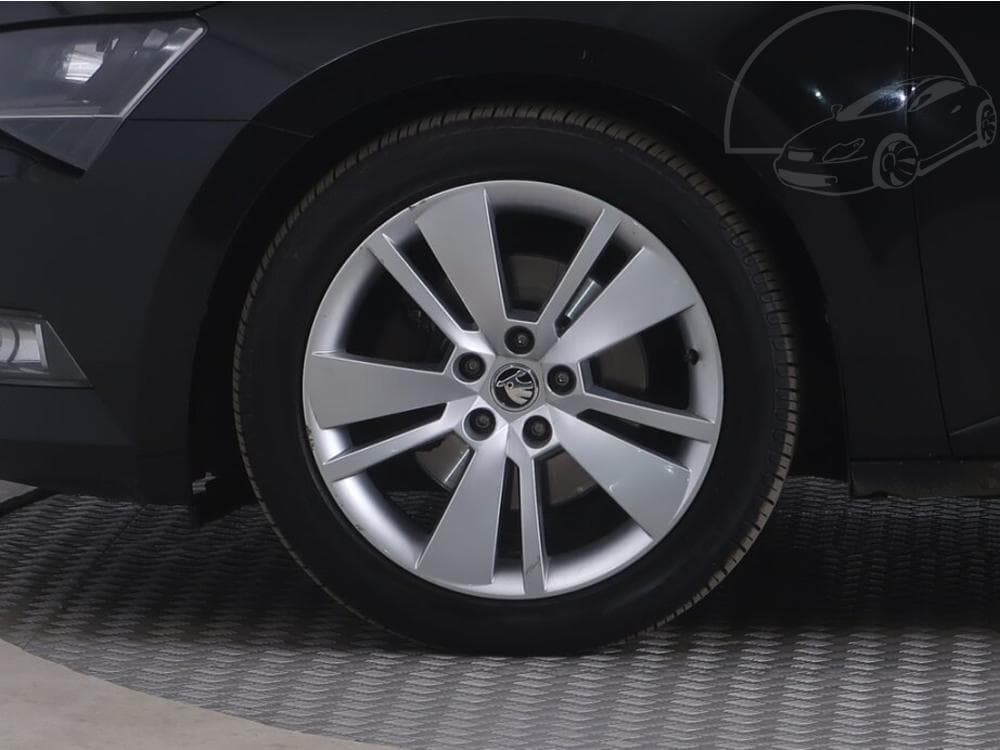 2016 Škoda SUPERB - 15