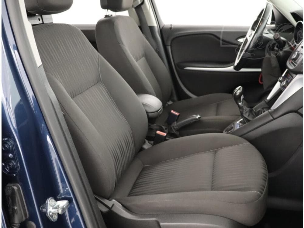 2011 Opel ZAFIRA - 33
