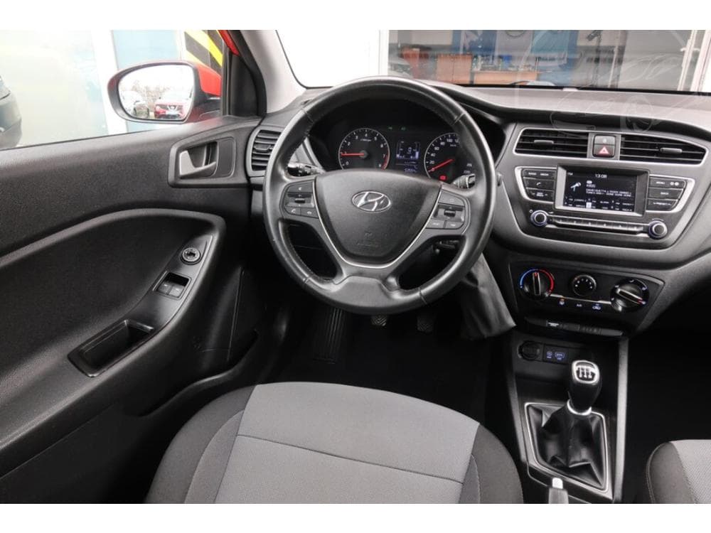 2019 Hyundai i20 - 7