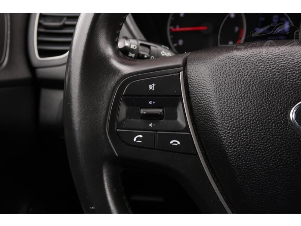 2019 Hyundai i20 - 14