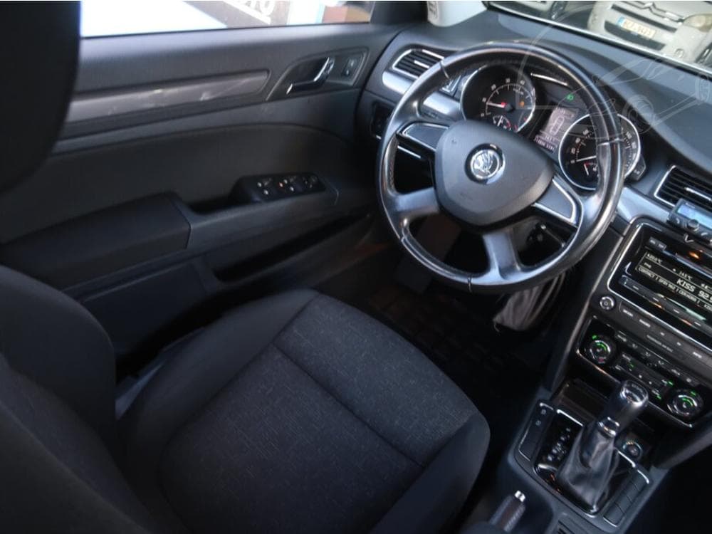 2013 Škoda SUPERB - 7