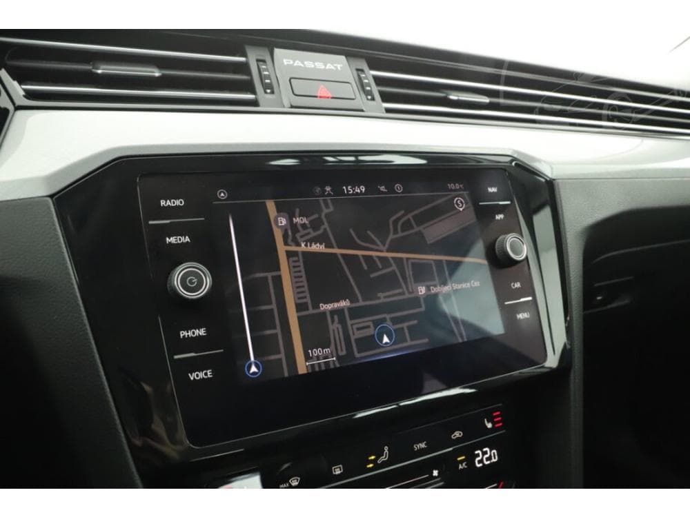 2021 Volkswagen PASSAT - 6