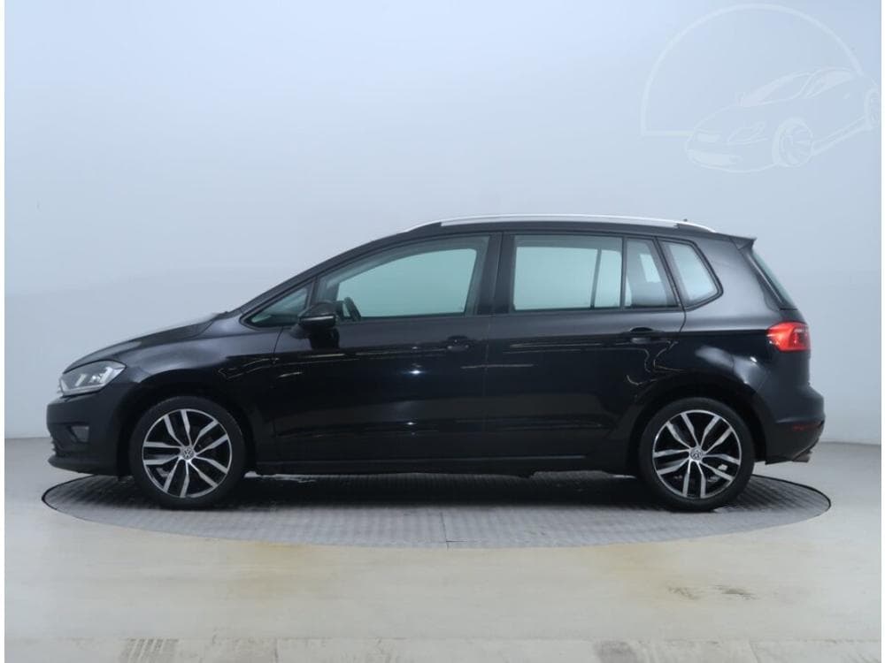 2016 Volkswagen GOLF - 11