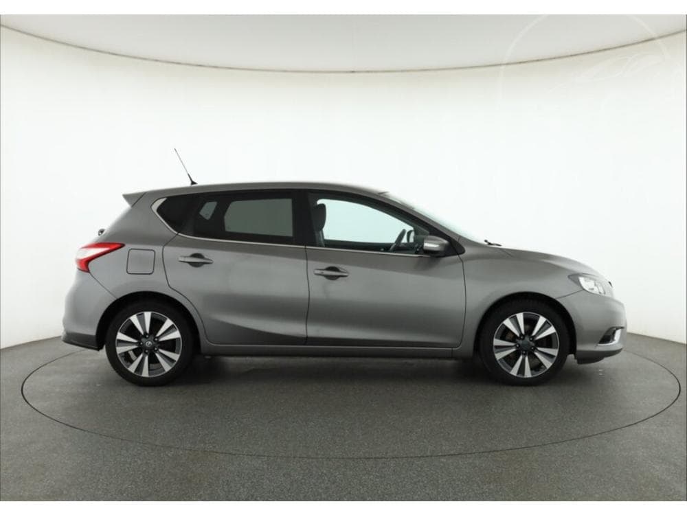 2018 Nissan PULSAR - 17