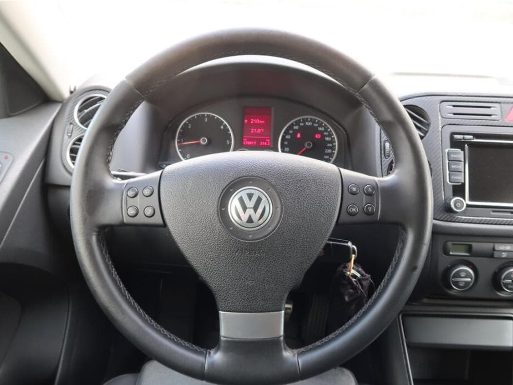 2009 Volkswagen TIGUAN - 21