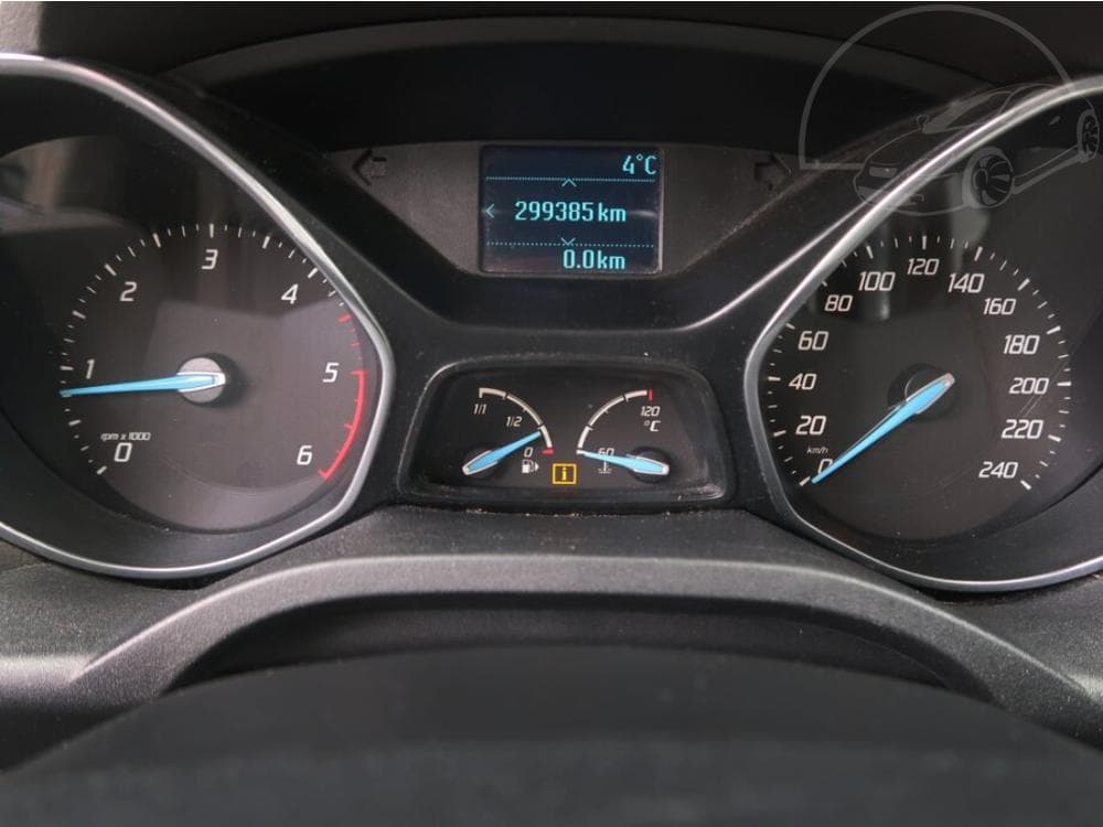 2011 Ford C-MAX - 41