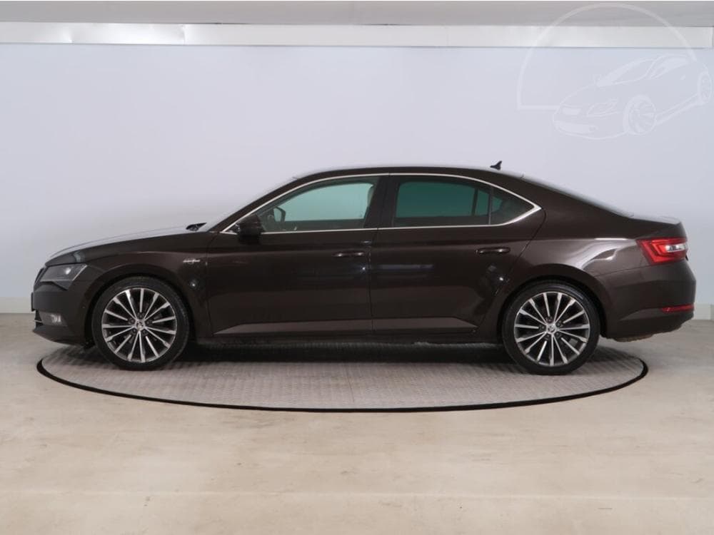 2016 Škoda SUPERB - 7