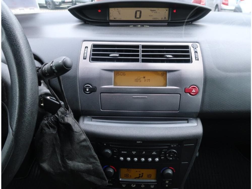 2008 Citroen C4 - 12