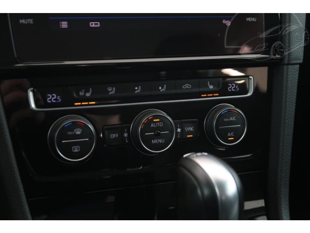 2019 Volkswagen GOLF - 37
