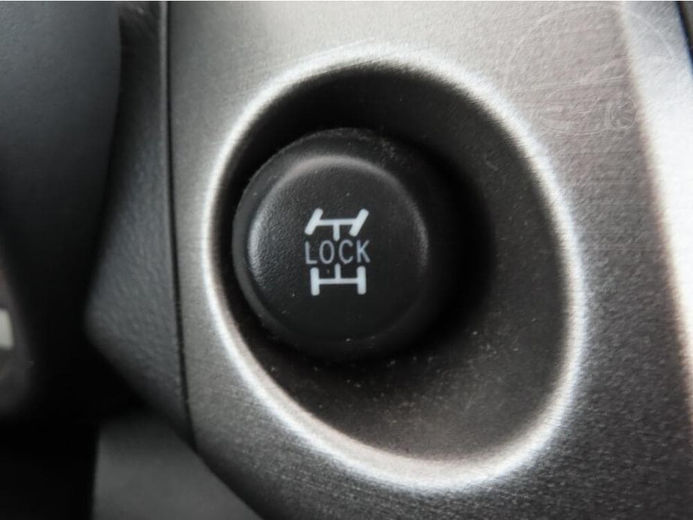 2011 Toyota RAV4 - 29