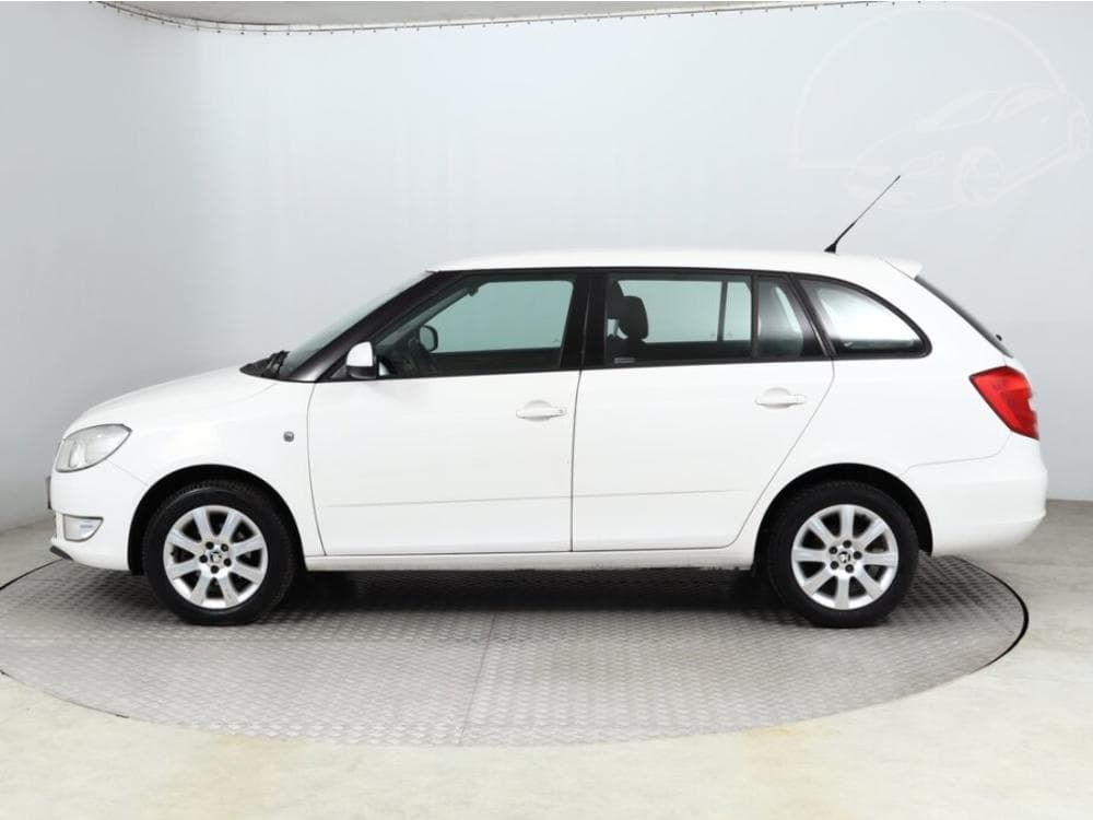 2013 Škoda FABIA - 9
