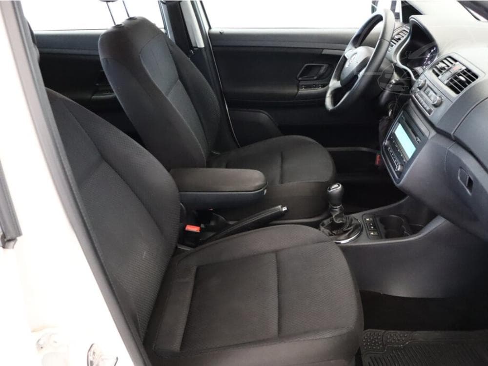 2013 Škoda FABIA - 25