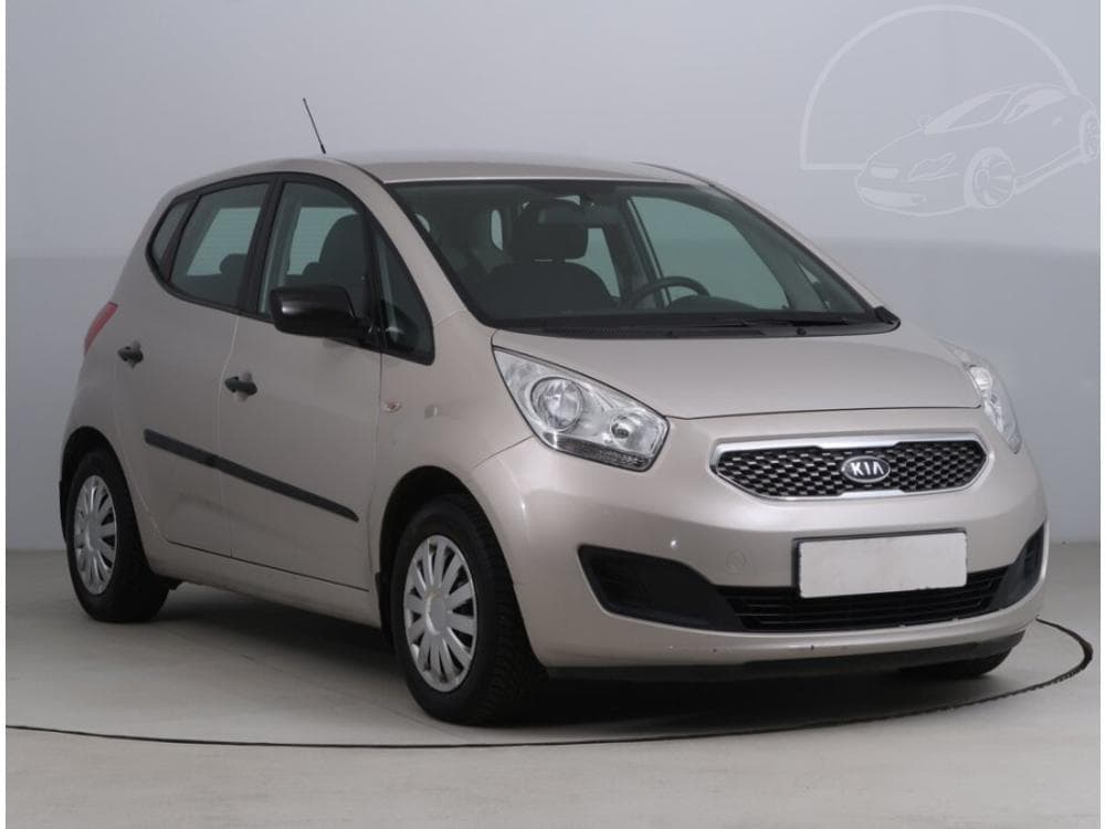 2010 Kia VENGA