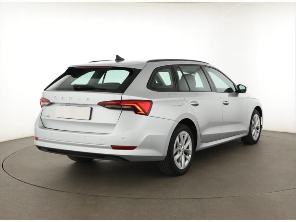 2020 Škoda OCTAVIA - 13