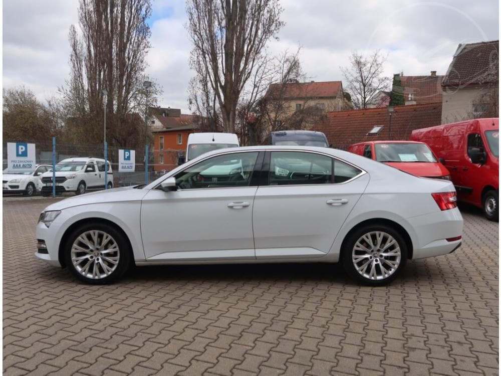 2022 Škoda SUPERB - 5