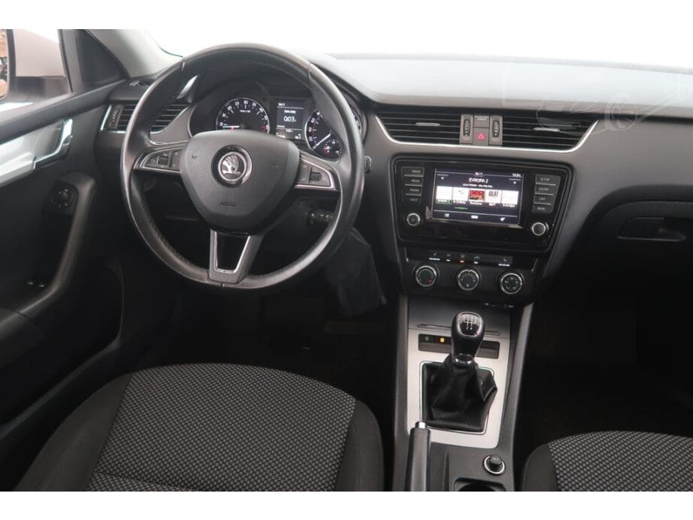 2017 Škoda OCTAVIA - 13