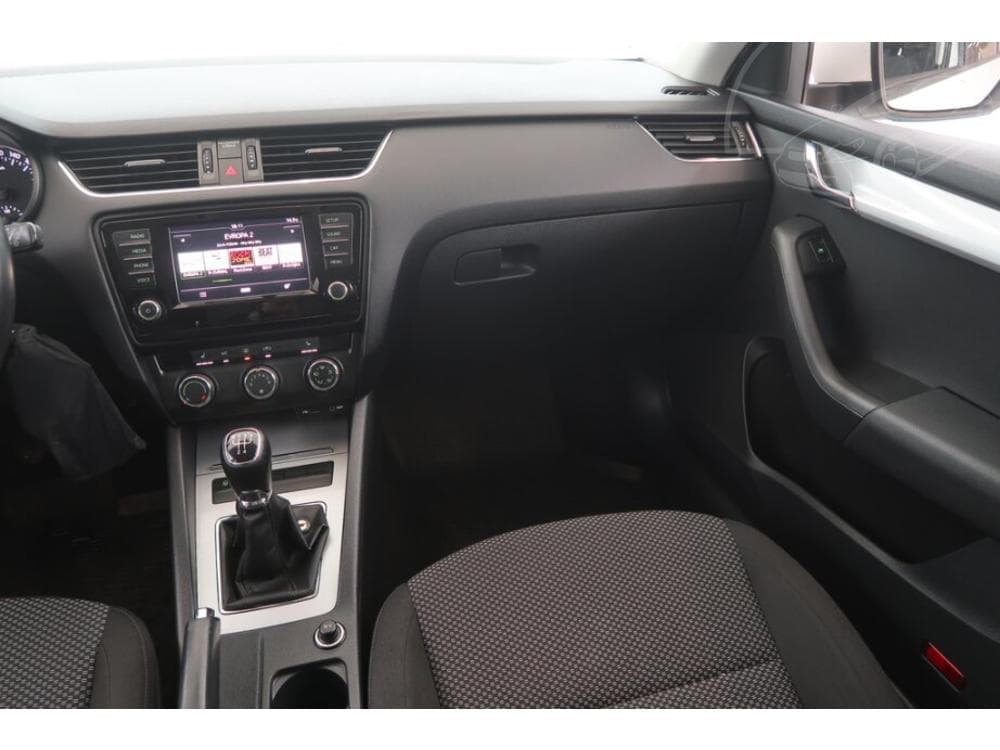 2017 Škoda OCTAVIA - 15