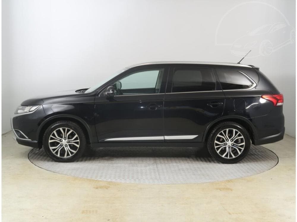 2016 Mitsubishi OUTLANDER - 7
