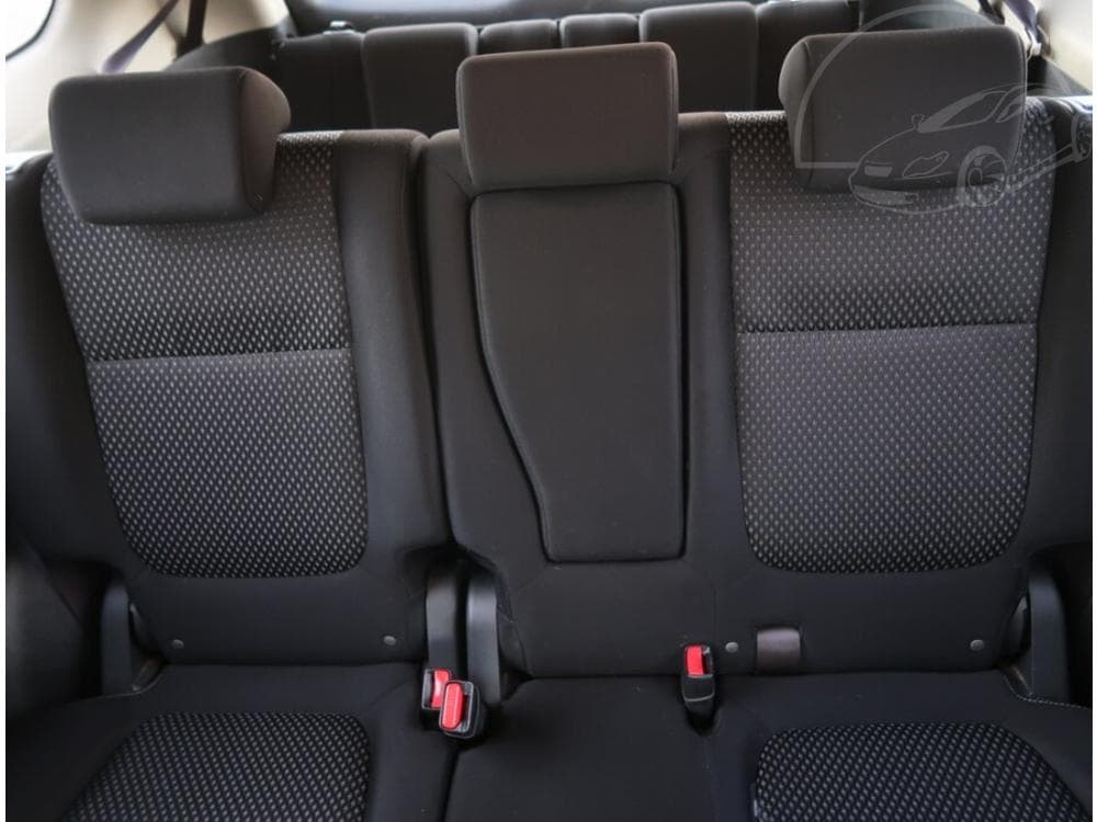 2016 Mitsubishi OUTLANDER - 25