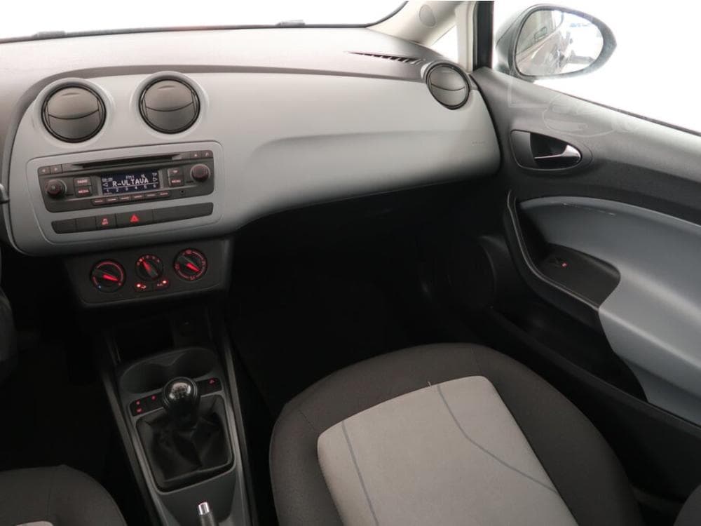2015 Seat IBIZA - 8