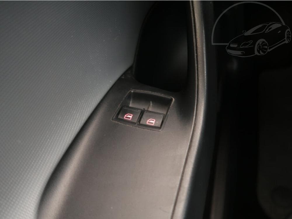 2015 Seat IBIZA - 13