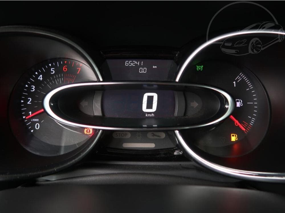 2018 Renault CLIO - 11