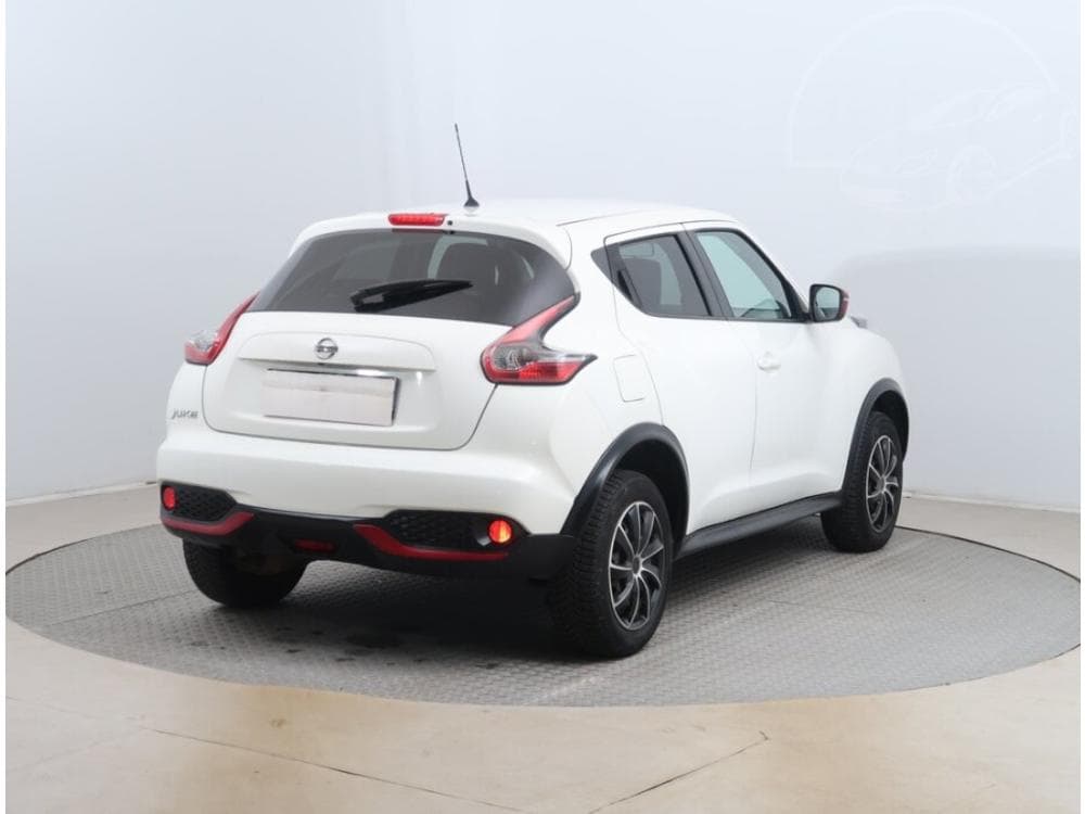 2017 Nissan JUKE - 9