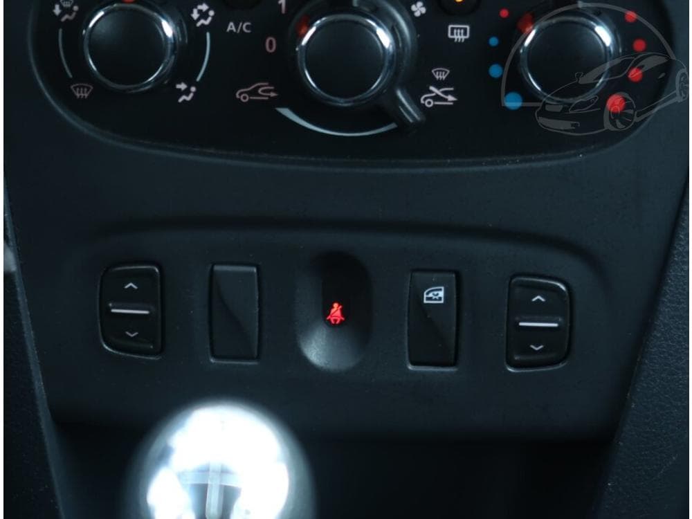 2016 Dacia SANDERO - 49
