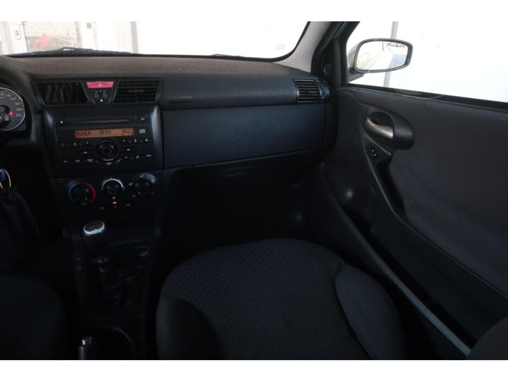2002 Fiat STILO - 8